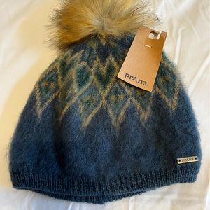 NWT! prAna Marin Beanie. Color: Nocturnal 1
